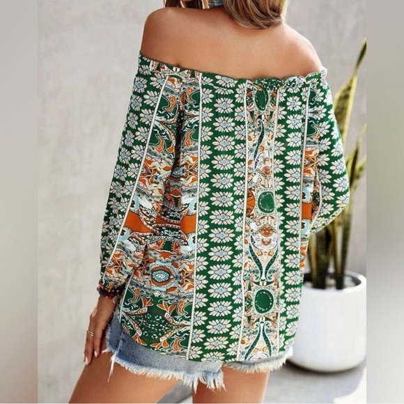 BOHO FLORAL PRINT OFF THE SHOULDER BLOUSE - Picture 2 of 9